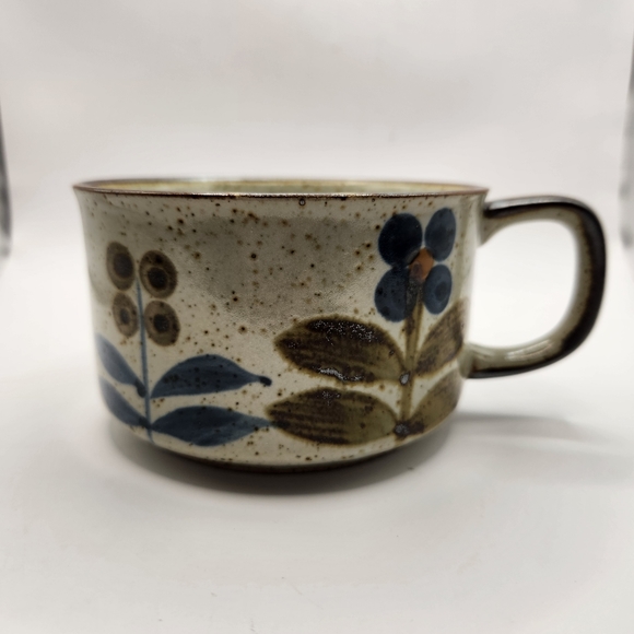 Art Pottery Soup Mug Speckled Neutral Tones Flowers - Picture 1 of 8